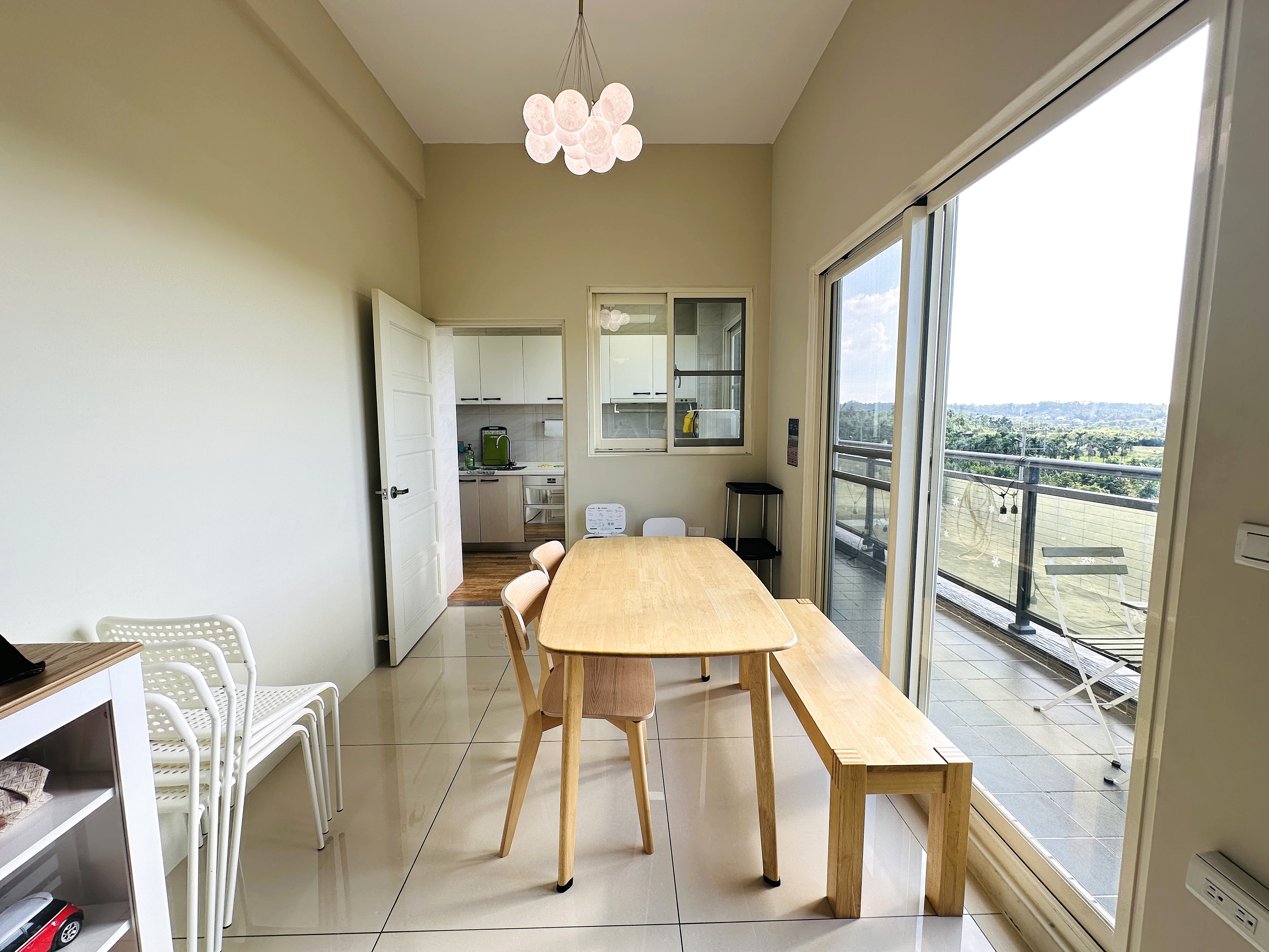 【徐徐民宿】嘉義竹崎20人包棟推薦｜電梯、KTV、烤肉區與玩