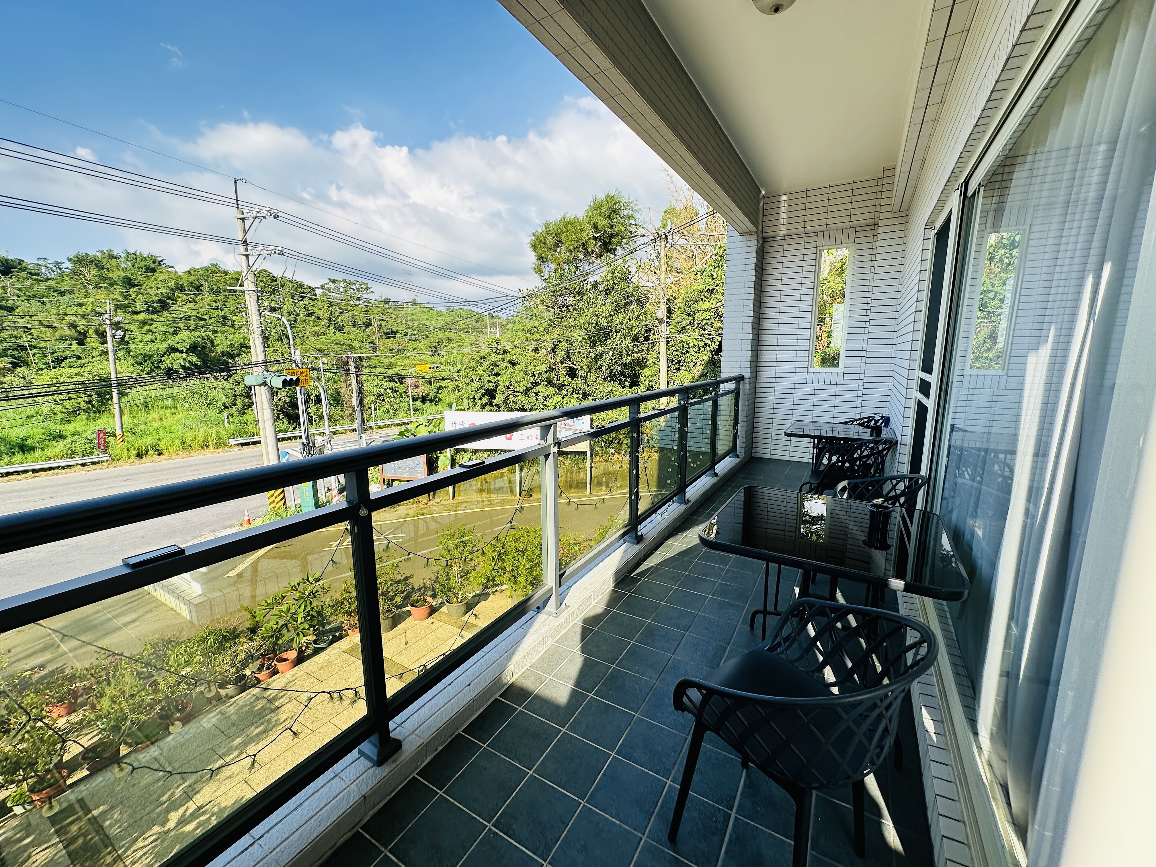 【徐徐民宿】嘉義竹崎20人包棟推薦｜電梯、KTV、烤肉區與玩