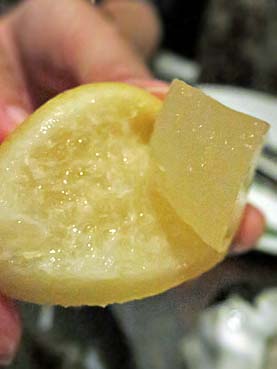 果凍做的假檸檬