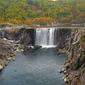 秋遊鏡泊湖大峽谷