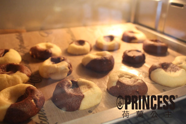 放入烤箱內烤35分鐘