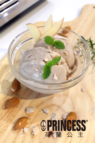 低卡無蛋冰淇淋─純香蕉冰淇淋 低卡無蛋冰淇淋─純香蕉冰淇淋