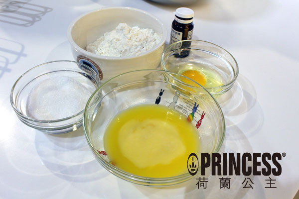 白色戀人食材；奶油的部分請詳見「備註1」