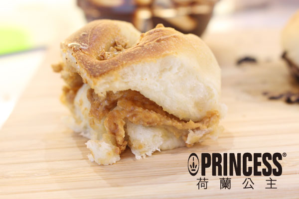 花生好事四葉麵包