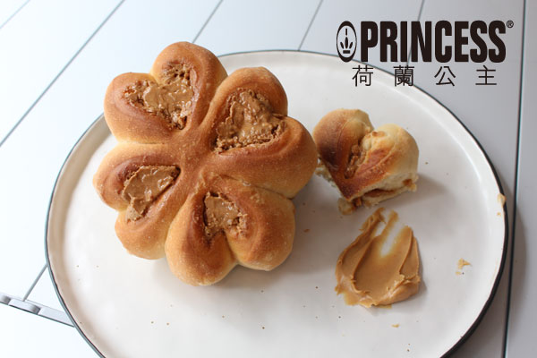 花生好事四葉麵包