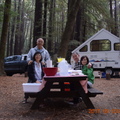 Avenue of Giants, 是Redwood國家公園的一部份, 我們的營地是#38, 是個怪營, 進出困難, 以後絕對不能再拿