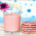 草莓牛奶+餅