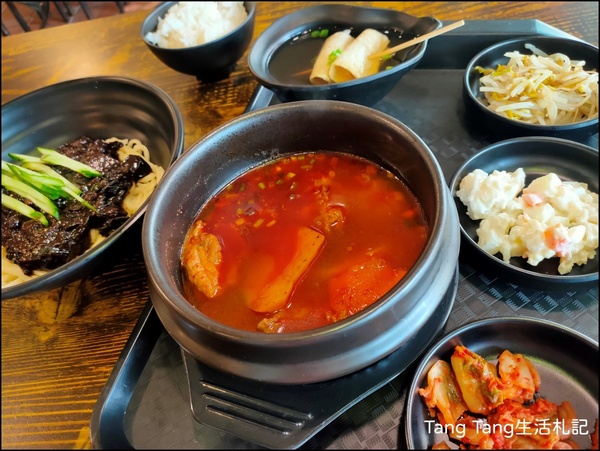 ◎桃園◎韓劇韓式套餐. 韓式料理家的味道. 精緻華麗韓服體驗