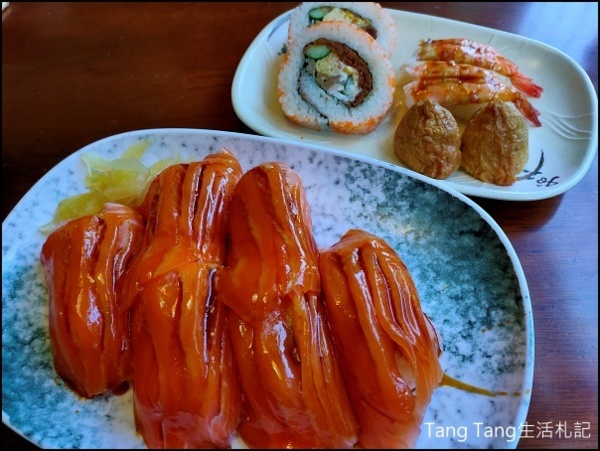 ◎台北◎三味食堂. 肥美巨大鮭魚握壽司. 酥脆軟嫩魚蝦天菜