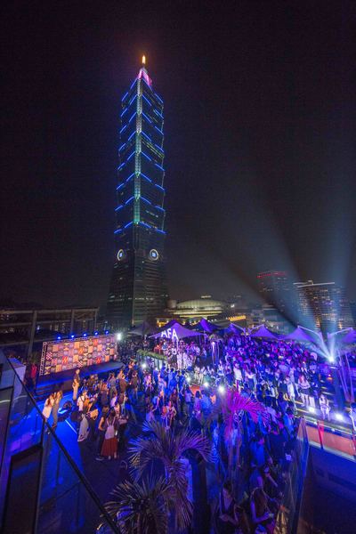 日本東京旅遊首選！伊豆半島的山城溫泉會館，為日本伊豆頗具盛名百年日本溫泉旅宿