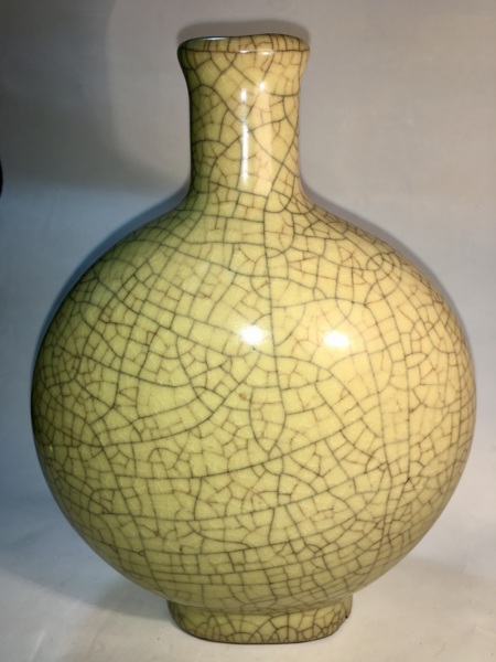 要看真正哥窯，認識真品哥窯，可能只在故宮博物院。 - gucclwou