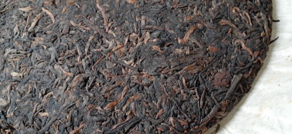 中国普洱茶史代表作:广云贡饼的前世今生,80年代末首次出现“广云贡饼”