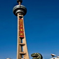 南京市标---辟邪和江苏电视台电视发射塔