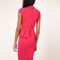 http://www.wardrobesecret.com