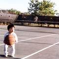 林書豪嬰兒籃球照