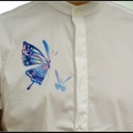 林老師親手彩繪在服飾上的蝴蝶花案
洗滌不會褪色