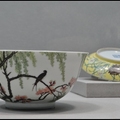 清雍正 琺瑯彩瓷柳葉紋碗彩黃地芝蘭紋盤
