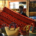 布吉納法索是西非的內陸國，也是非洲的文化中心。
孕育了藝術家們的工藝技巧，
文化的交流也讓作品更具能量！