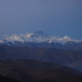 日出前的珠穆朗瑪峰