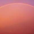 生平第一次看到超大雙彩虹,傍晚6:40分，在自家門口看到大彩虹，馬上拿起相機氣呼呼跑上頂樓拍照。