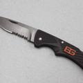 Gerber小型求生刀，高碳不鏽鋼，線性鎖定，中國大陸製。平價，實用。EDC隨身刀。