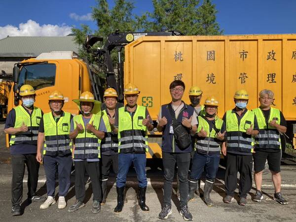 樺加沙颱風離去 桃園環保局快速馳援花蓮光復進行災後復原