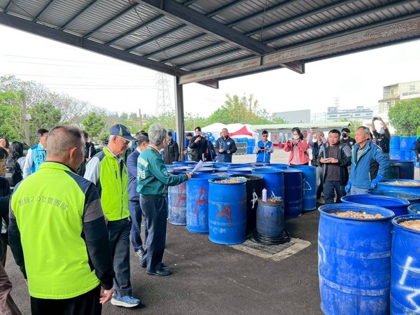 桃園廚餘去化處理全國標竿　立委率環境部與農業部考察觀摩