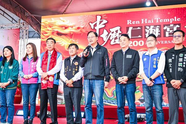 中壢仁海宮捐助200萬元關懷北市攻擊事件受難家庭　張善政：肯定展現宗教溫暖