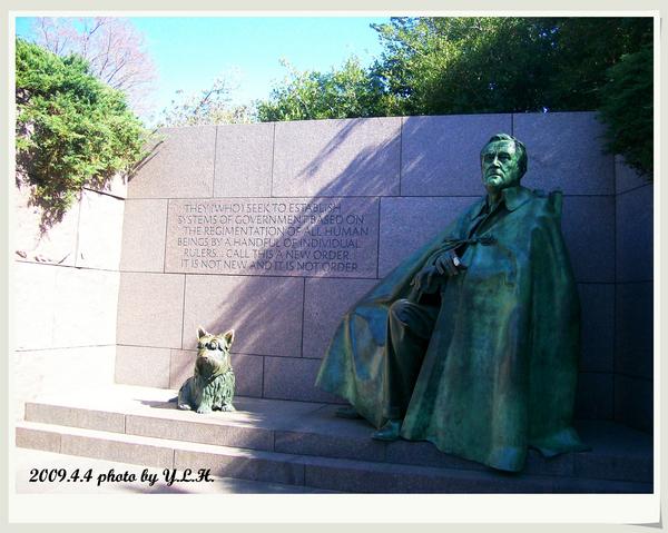 羅斯福銅像