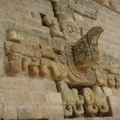 博物館內的老鷹石雕