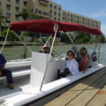 搭遊艇遊覽加勒比海及貝里斯河