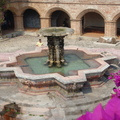 修道院內的大噴泉