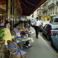 巴黎的街頭咖啡店