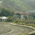 2011.12.29 12:30 FX50 8354車次，DT668大部份都獨立牽引，爬坡也不另外，尾小阿魯有火，但沒有一直推，追到此時小阿魯才推一把。